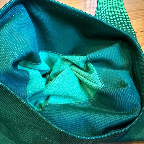 Fabletics High-Waisted Seamless Dot Legging Digital Ombre Size Sm-Med - Picture 6 of 9